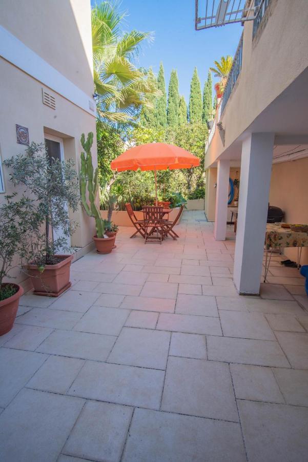 Central Villa Flatlet With Pool - Free Parking And Wifi Lija Eksteriør bilde